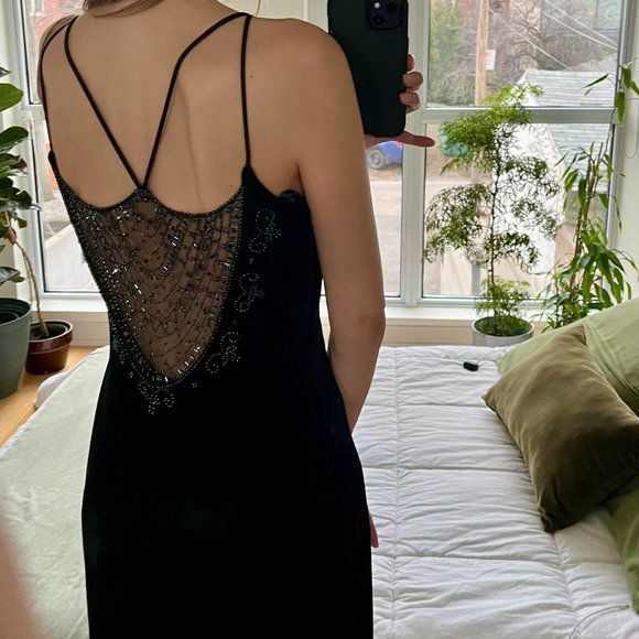 Long Black Velvet Evening Dress with Embroidered Details - Picture 9 of 15